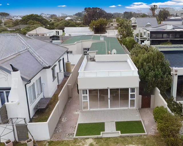 4 Bedroom Property for Sale in Middedorp Western Cape